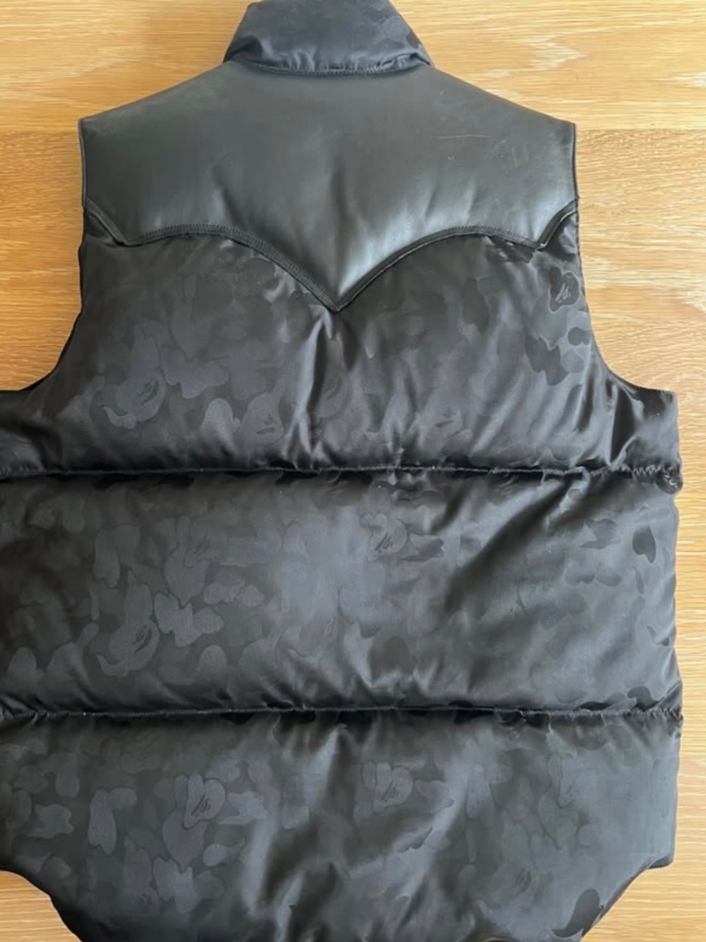 Bape X Rocky Mountain Vest - Picture 5 of 5